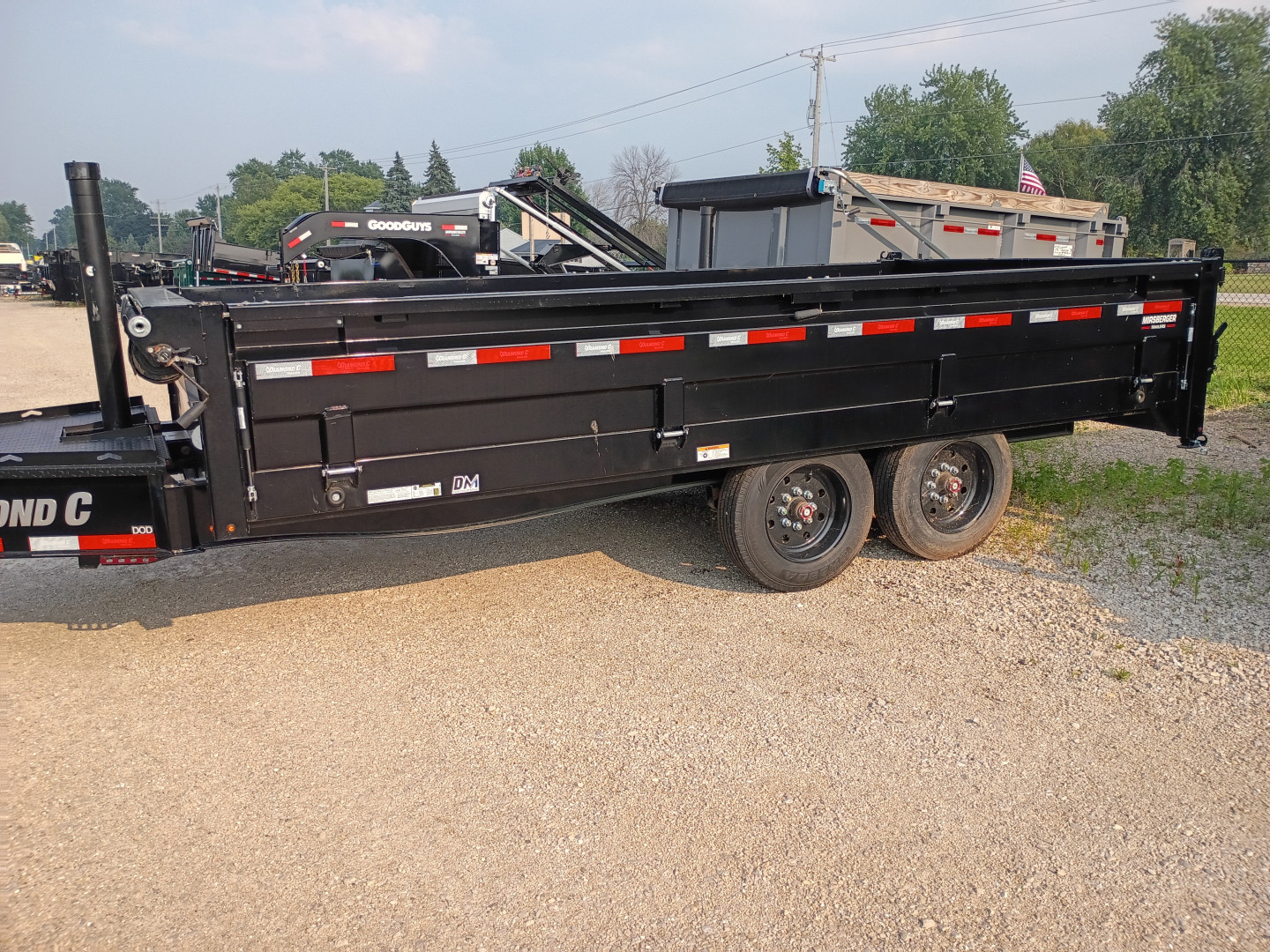 New 2024 Diamond C Trailers DOD208 16X96