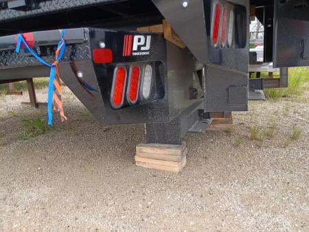 New 2025 PJ Truck Beds GB 8'6/97/58/42 TC