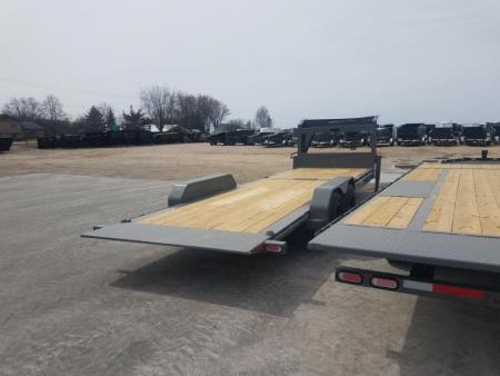 New 2025 Diamond C Trailers HDT208 24X80