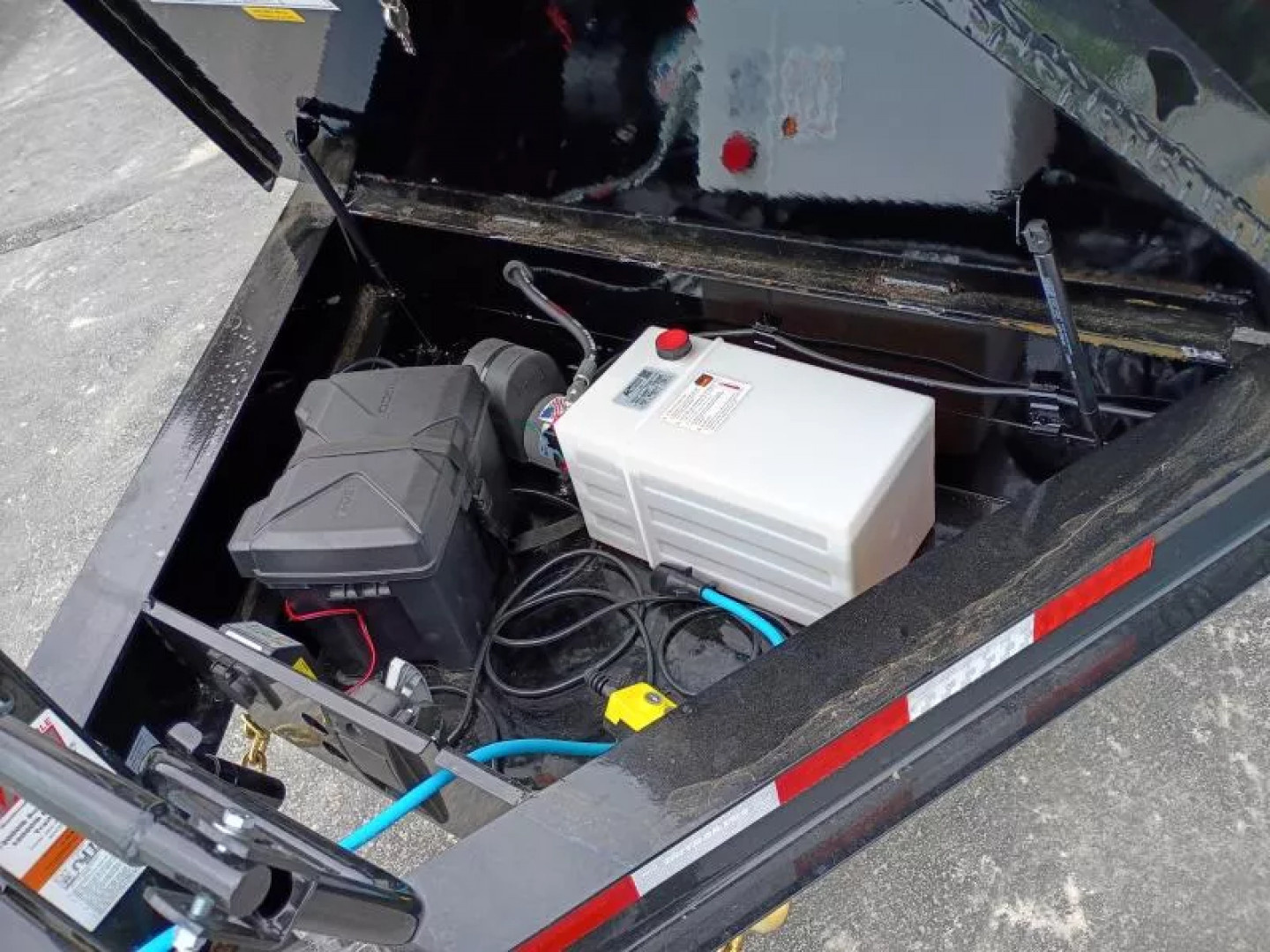 New 2026 PJ Trailers DT1142