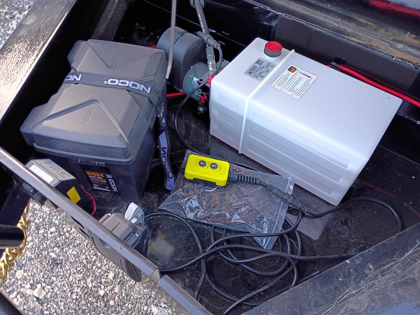 New 2026 PJ Trailers DT1142