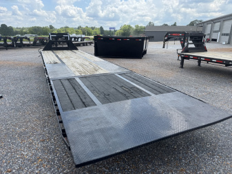 Used 2021 Load Trail 102"X34' 25.9K Hyd Tail Gooseneck Flatbed Trailer