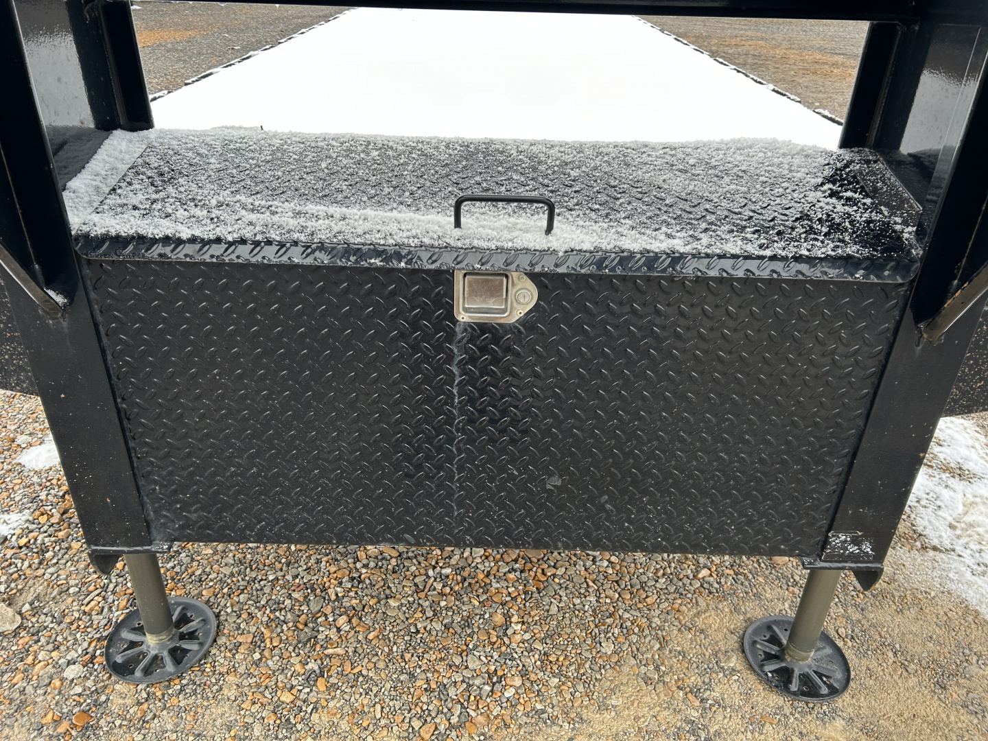 Used 2022 MAXXD 34' x 102" 30k Hyd Dove Gooseneck Trailer