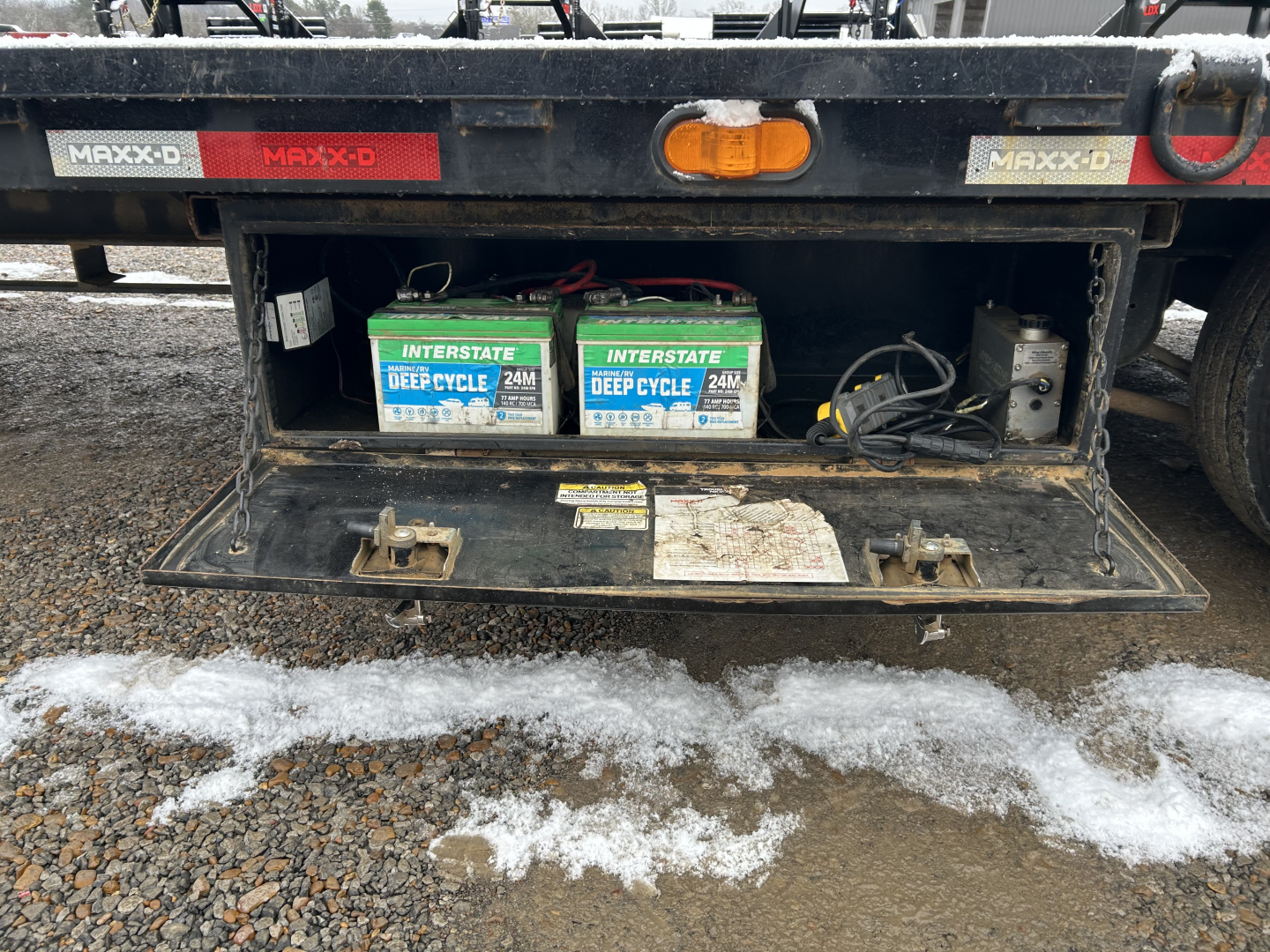 Used 2022 MAXXD 34' x 102" 30k Hyd Dove Gooseneck Trailer