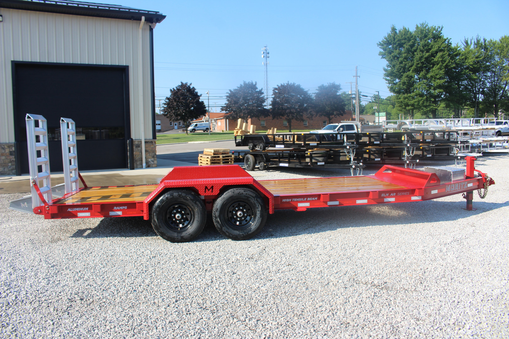 New 2025 Moritz ELBH 7' x 20' Low Pro - Aluminum Ramps - Equipment Trailer - 14000# GVW