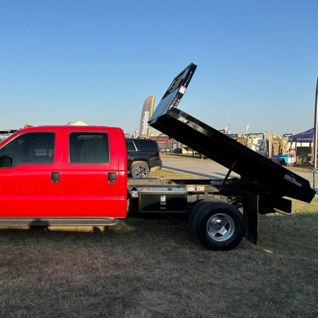 New 2025 C5 Manufacturing South Fork Truck Bed