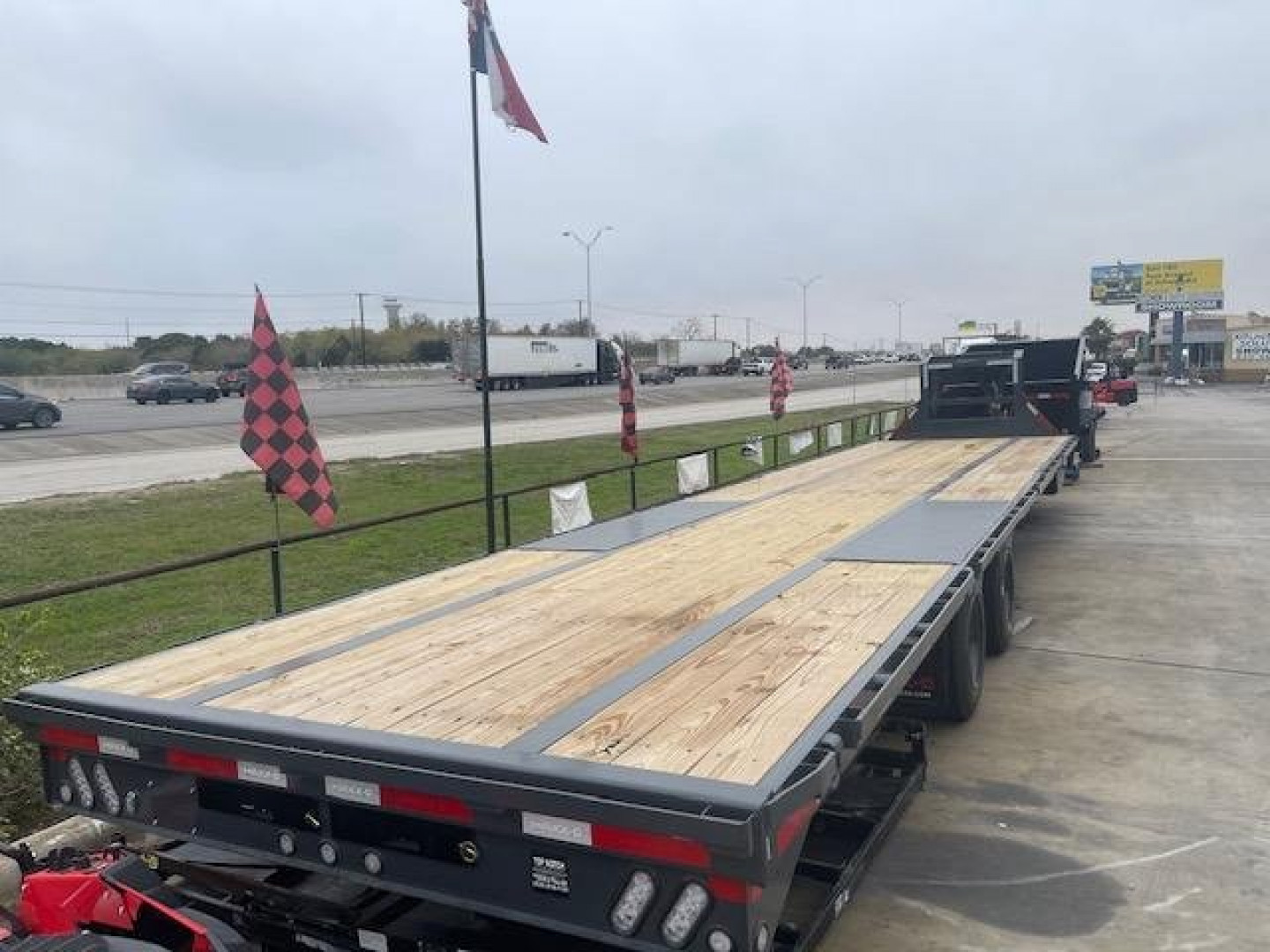 New 2023 MAXXD LDX - Low Profile Tandem Dual Flatbed Gooseneck Flatbed Trailer