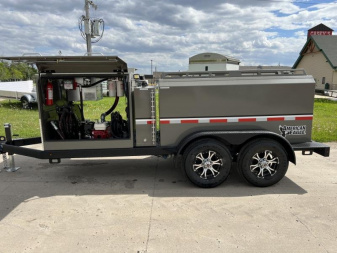 New 2024 FuelMate Deluxe 990 Gallon Fuel Trailer
