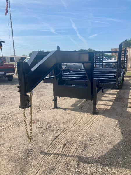 New 2025 McElrath Trailers 8.5X25 GN LOG TAILER Equipment Trailer