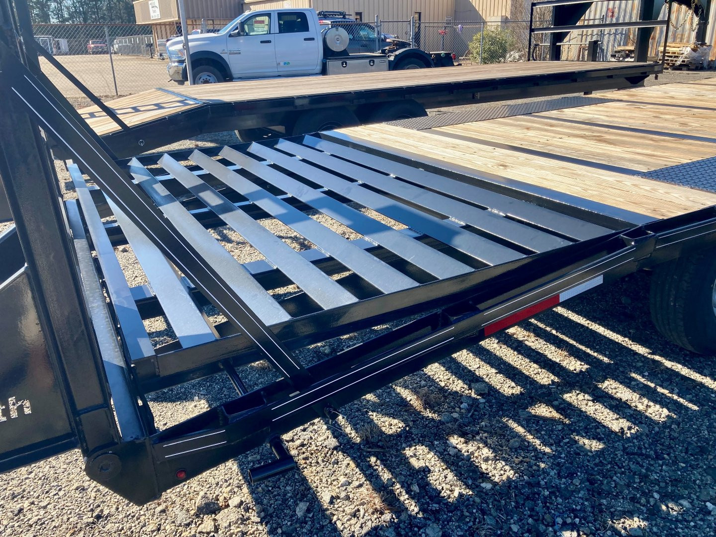 New 2024 McElrath Trailers 8.5x25TH7T Deckover Trailer