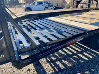 New 2024 McElrath Trailers 8.5x25TH7T Deckover Trailer