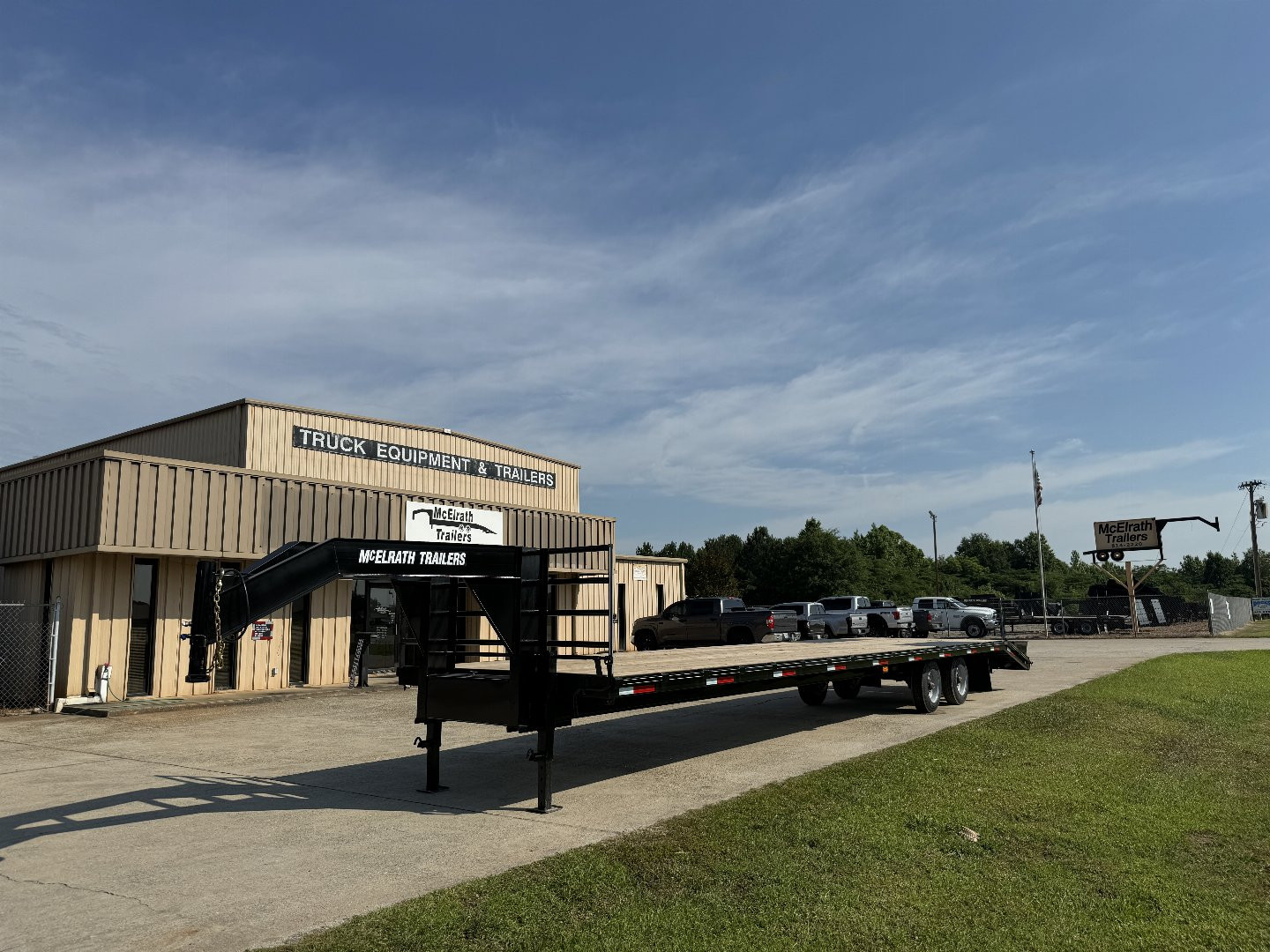 New 2024 McElrath Trailers 8.5x40GNT10T Deckover Trailer