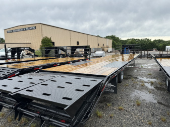 New 2024 McElrath Trailers 8.5x40GNT10T Deckover Trailer