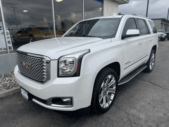 Used 2017 GMC YUKON DENALI Car