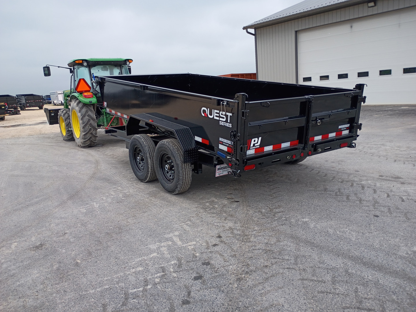 New 2026 PJ Trailers D7142