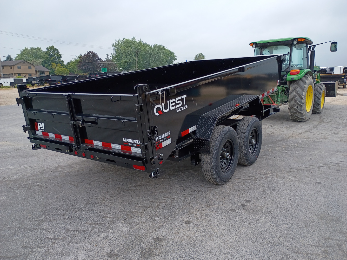 New 2026 PJ Trailers D7142