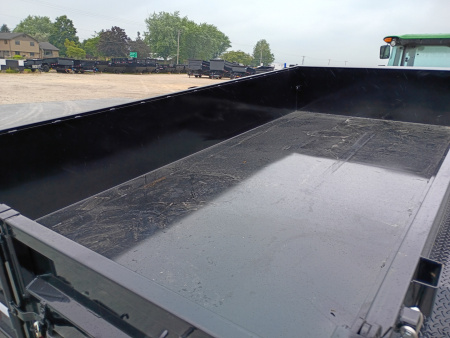 New 2026 PJ Trailers D7142