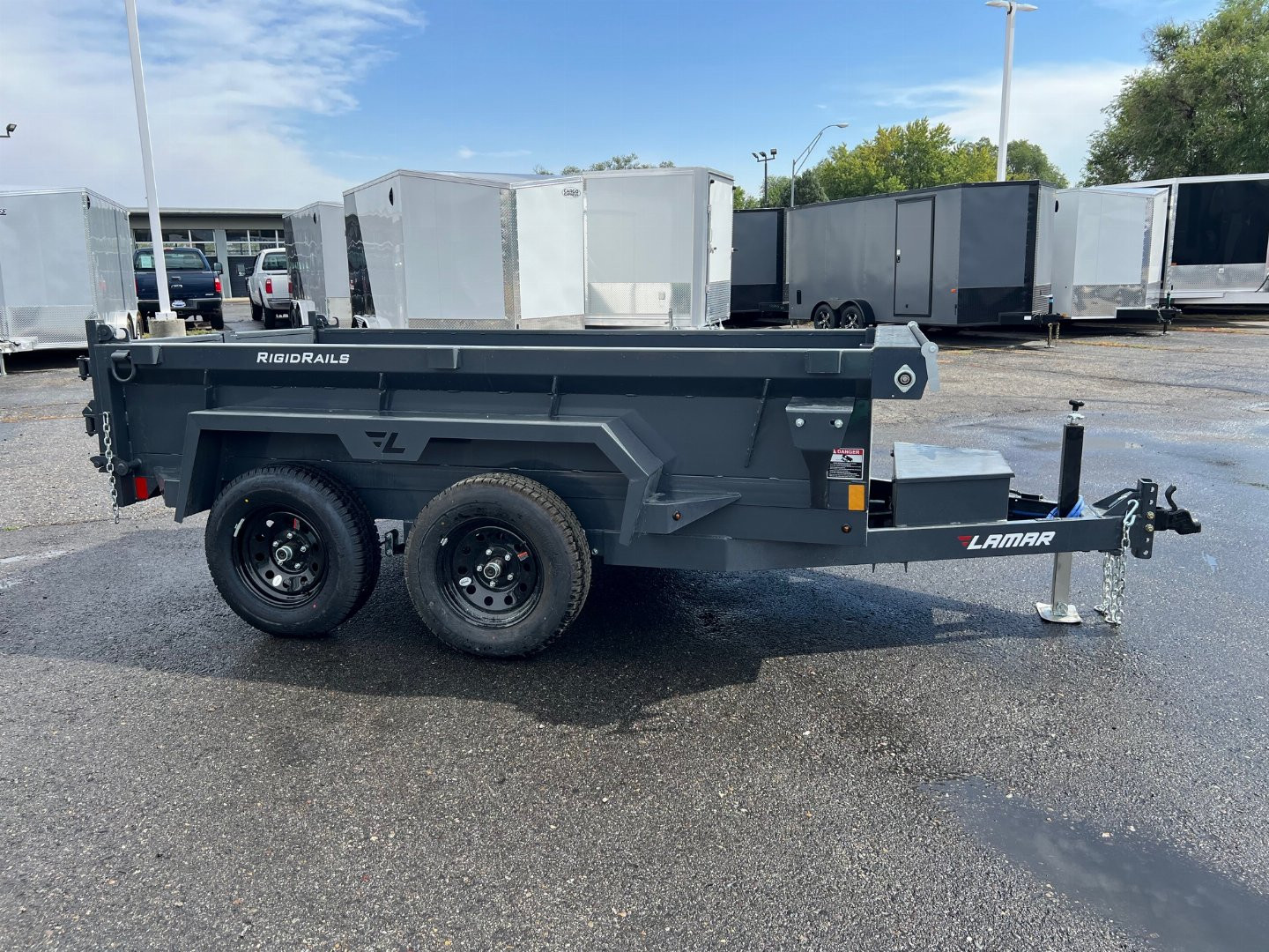 New 2025 Lamar Trailers 60X10 Dump Trailer