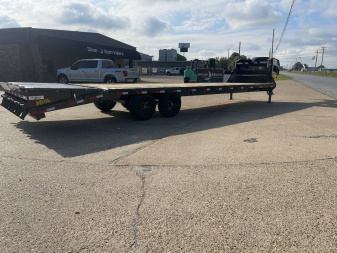 New 2025 Big Tex Trailers 14GN-25+5 Mega Ramp (15.4k) Gooseneck Flatbed Trailer