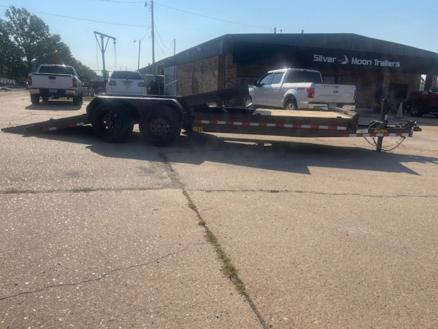 New 2025 Big Tex Trailers 16TL Super Duty Tilt Bed Equipment Trailer (17.5K)