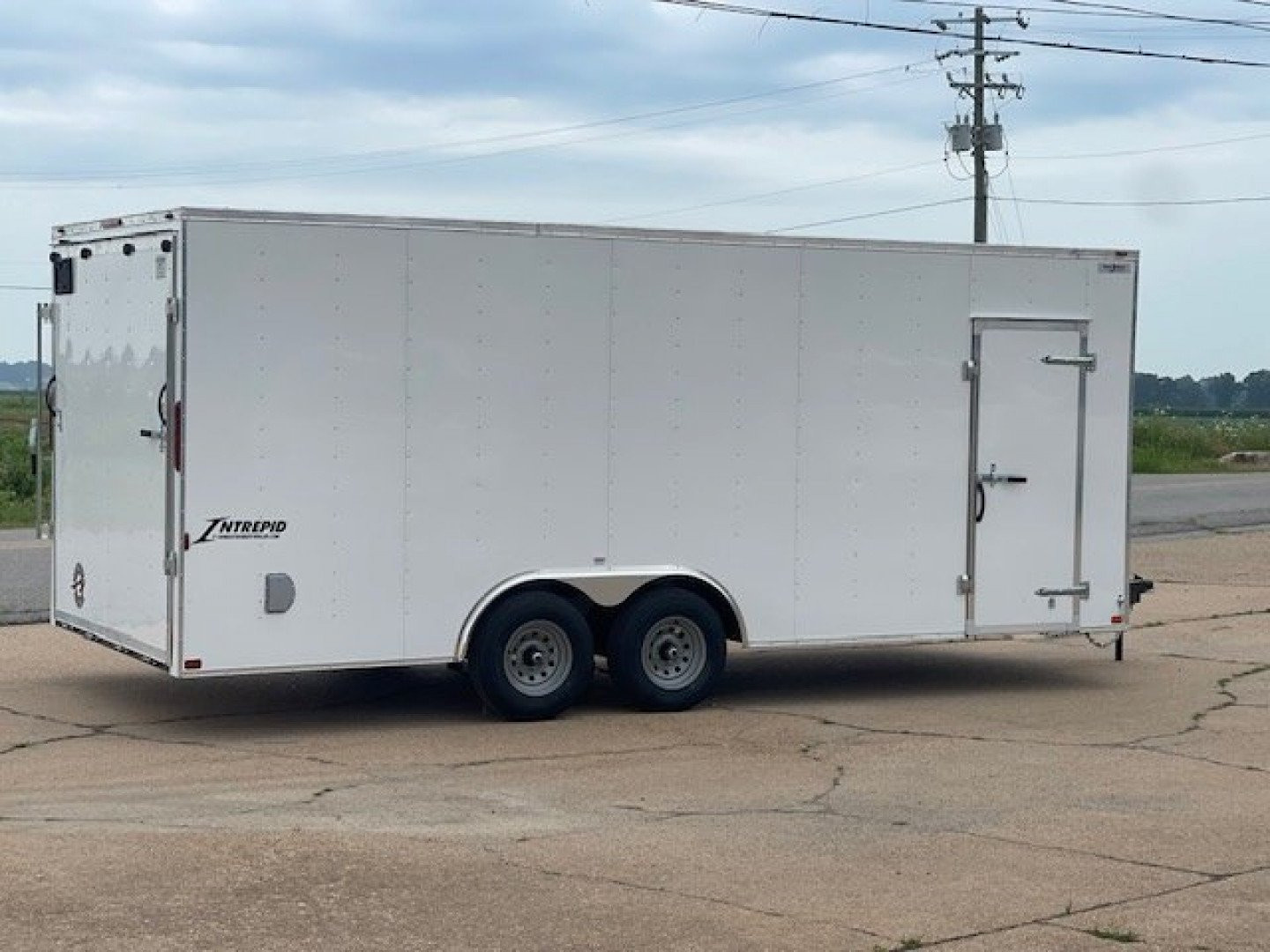 New 2025 Homesteader Trailer 8.x5x20 Intrepid (10K) Cargo / Enclosed Trailer