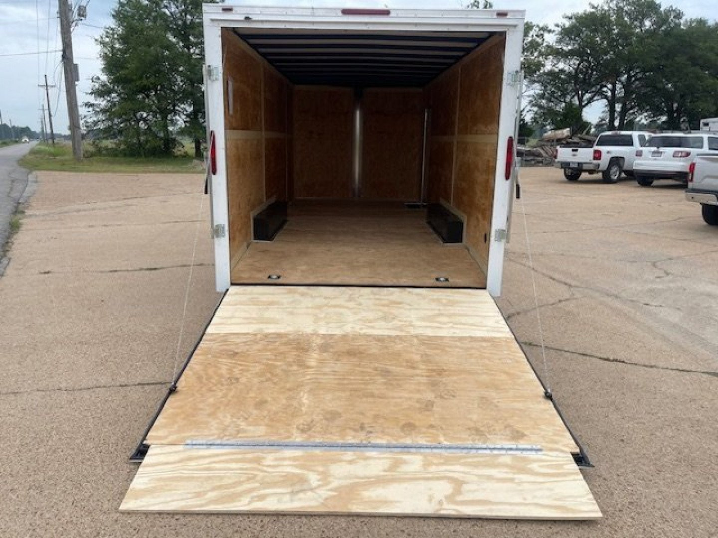 New 2025 Homesteader Trailer 8.5x20 (10K) Intrepid Cargo / Enclosed Trailer