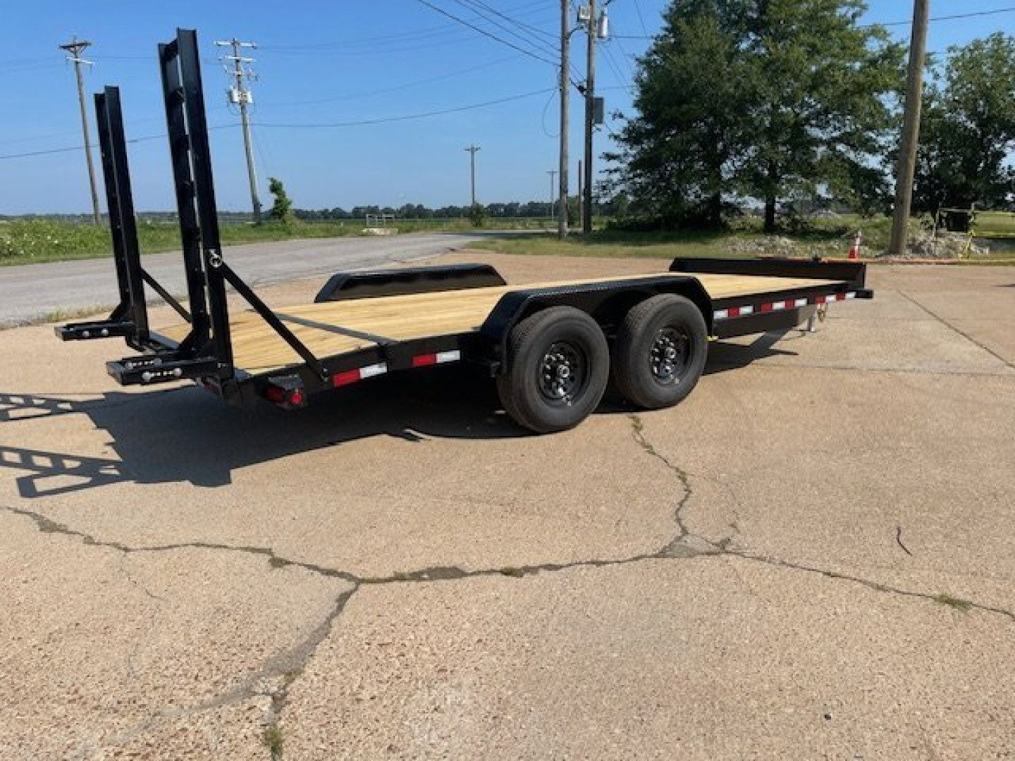 New 2025 Big Tex Trailers 14EB 83x18 (14K) Tandem Axle Equipment Trailer