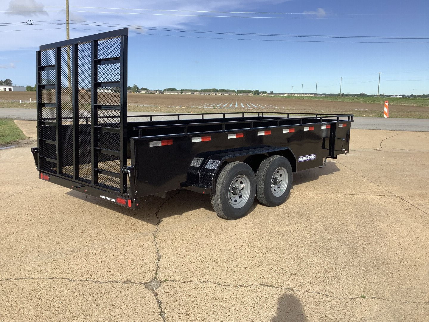 New 2025 Sure-Trac 82x16 Steel Sided Landscape (10K) Utility Trailer