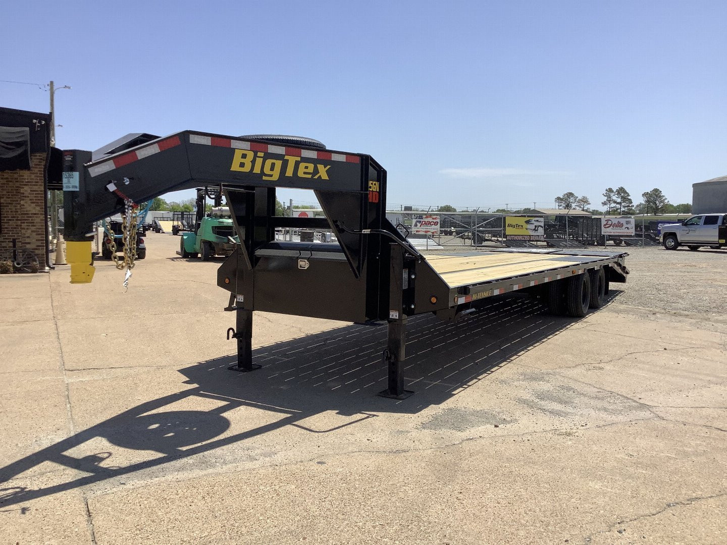 New 2025 Big Tex Trailers 25GN-25+5 (25.9K) Gooseneck Flatbed Trailer