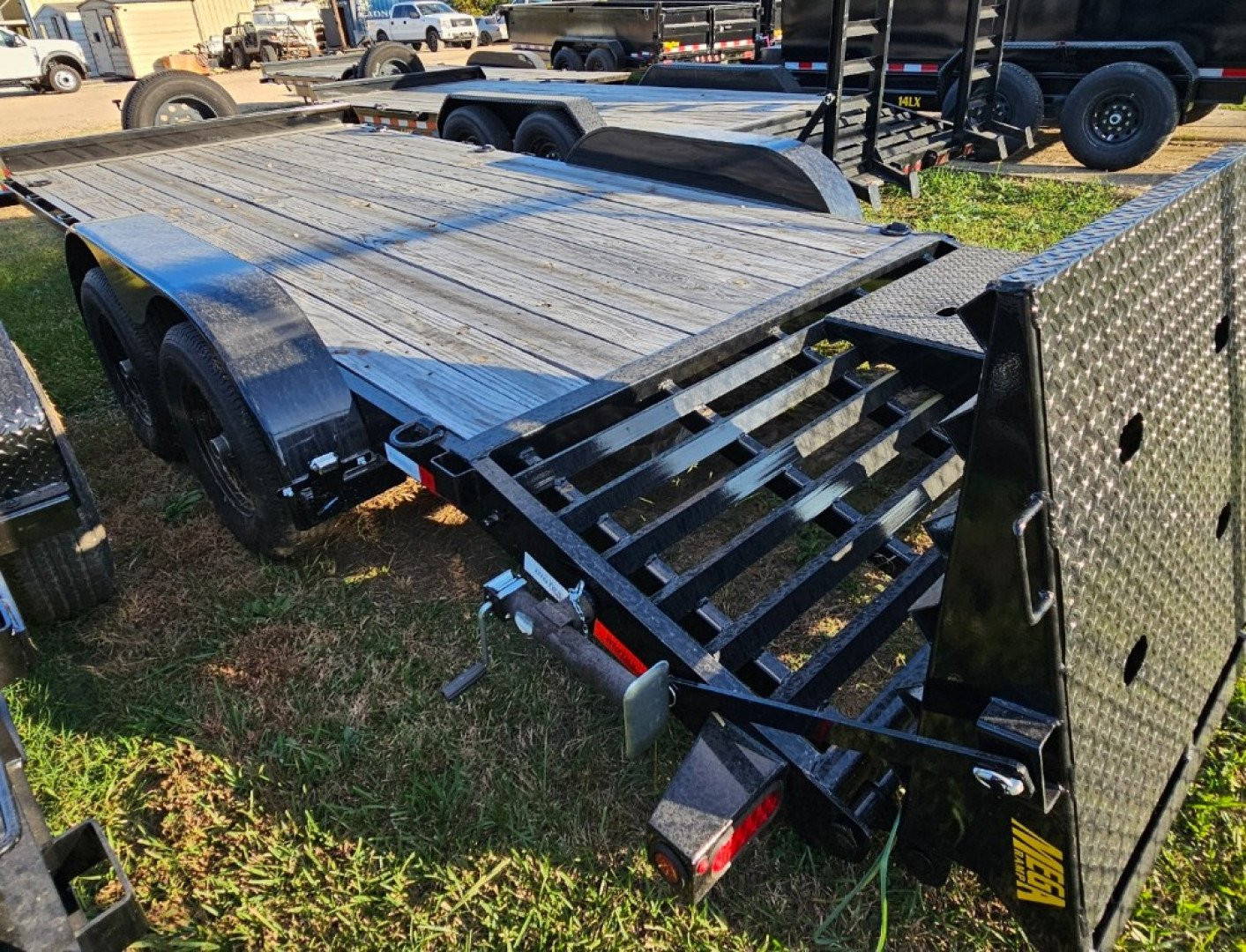New 2023 Big Tex Trailers 10ET-20BK-MR Equipment Trailer
