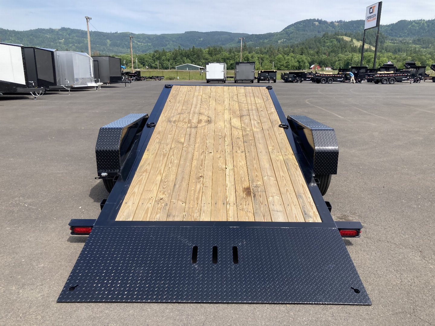 New 2025 Sure-Trac 7x22 Pro Series HD Tilt 17.6K GVWR