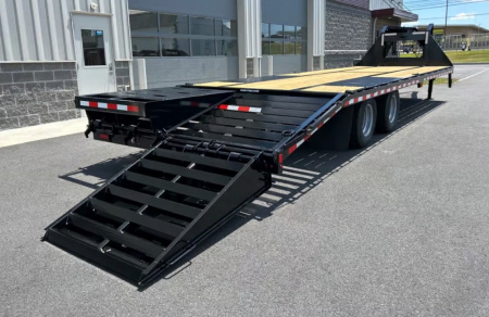 New 2025 SURE-TRAC 8.5x25+5 HD Low Profile 25.9K Gooseneck Deckover
