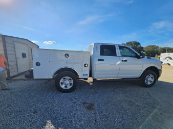 New 2024 CM Truck Beds CMG-7678VVSSG2M Service Bodies