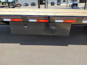 New (S1300811) 2025 Diamond C SDX