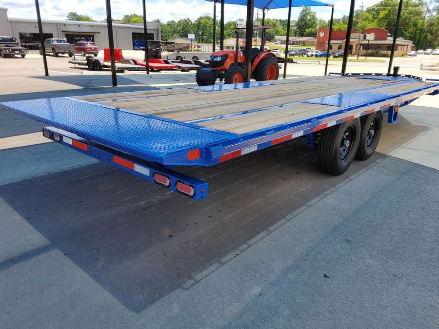New (S1302561) 2025 Diamond C DET