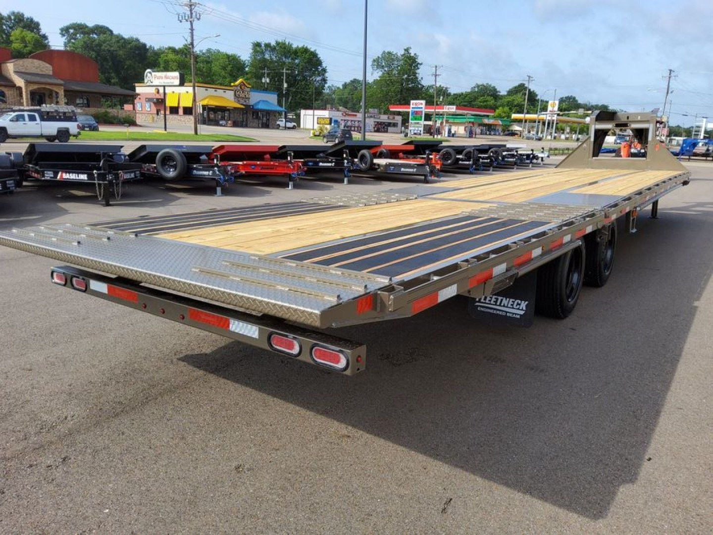 New (S1302661) 2025 Diamond C FMAX