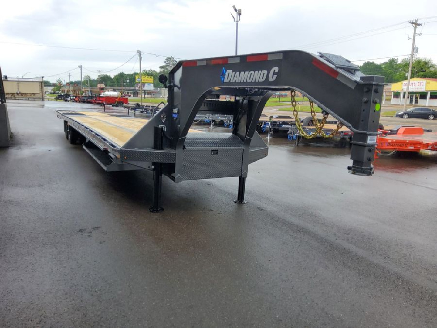 New (S1300554) 2025 Diamond C FMAX