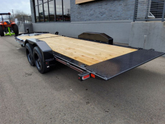 New (S1296896) 2025 Diamond C HDT