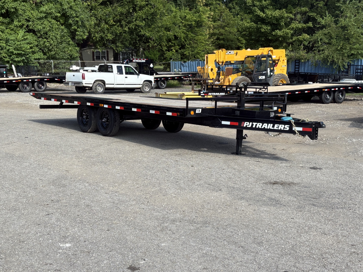 New 2026 PJ Trailers 102" x 22' (T8) 14K Deckover Tilt Trailer