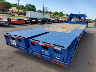 Used (P1266319a) 2023 Diamond C FMAX