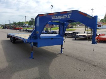 Used (P1266319a) 2023 Diamond C FMAX