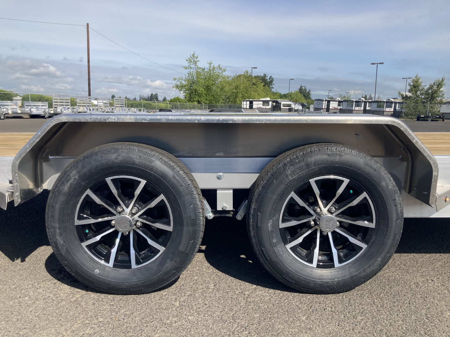 New 2025 Sure-Trac 7x18 Aluminum Power Tilt 7K GVWR