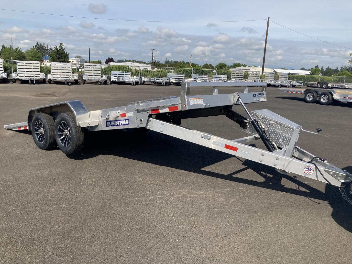 New 2025 Sure-Trac 7x18 Aluminum Power Tilt 7K GVWR