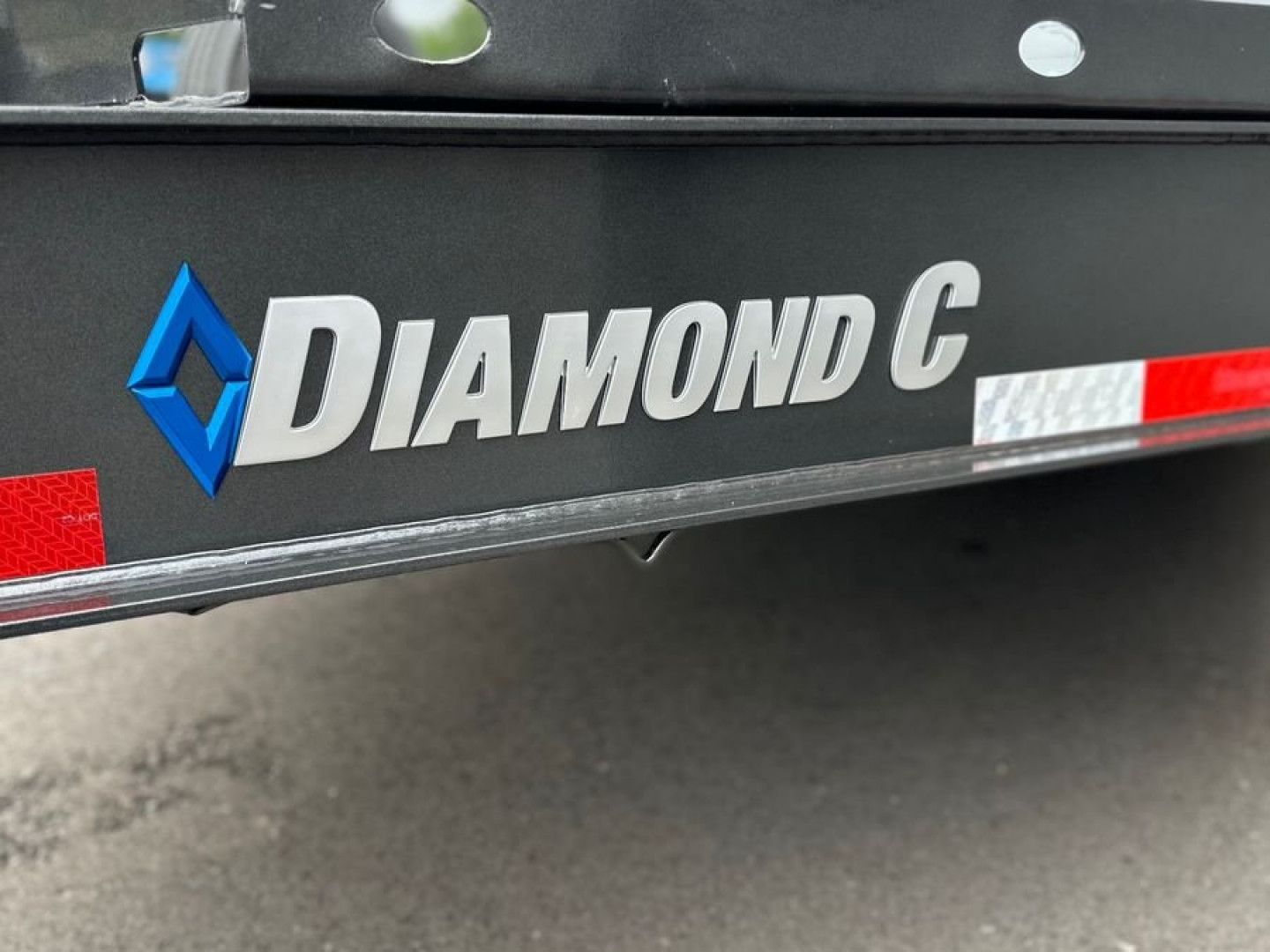 New (R1288217) 2024 Diamond C HDT