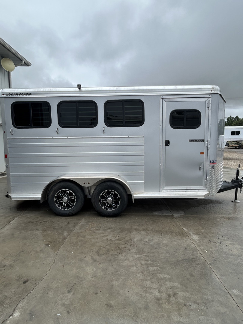 Used 2022 Logan Coach 3 Horse Trailer