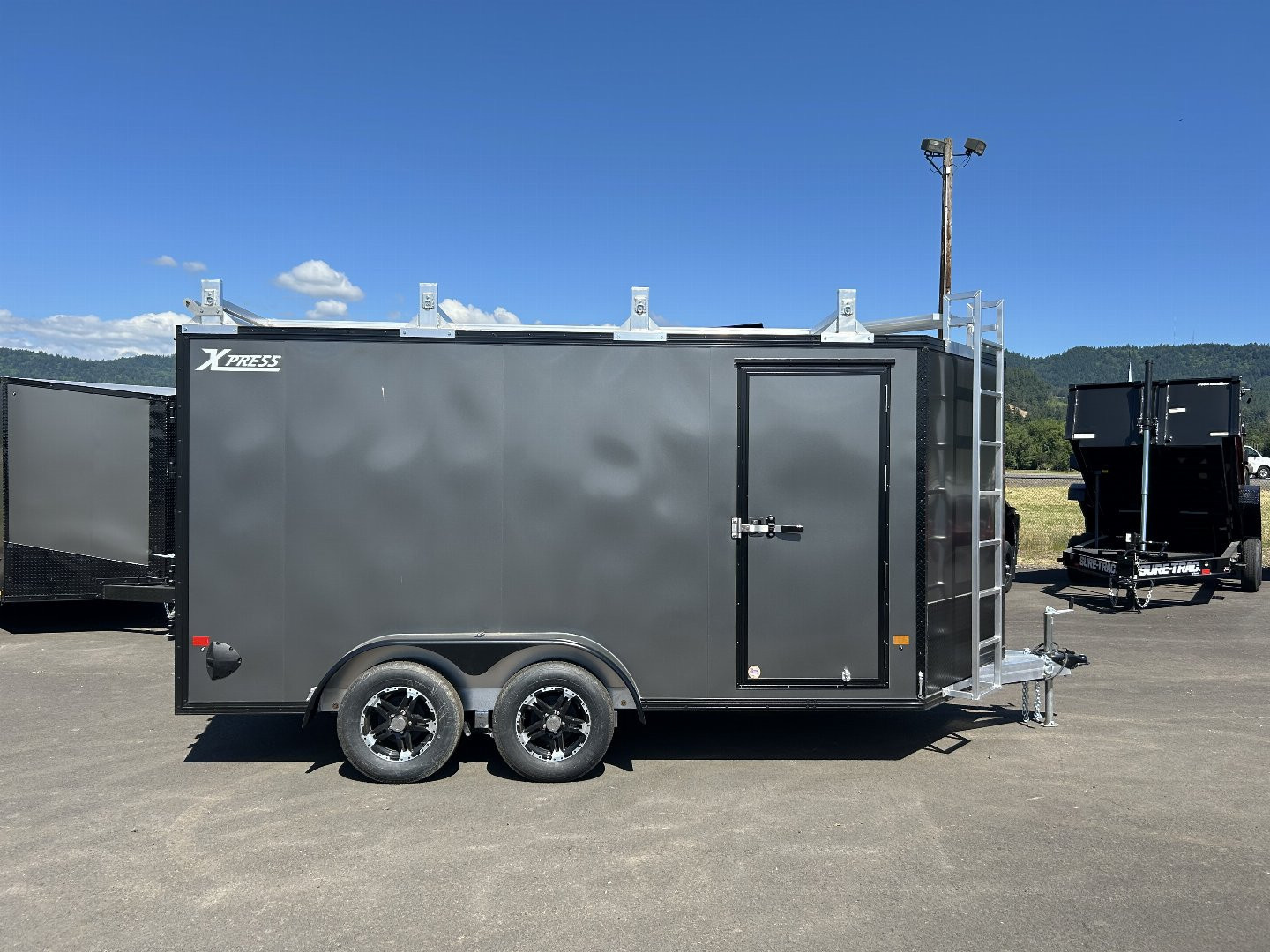 New 2025 ALCOM 7X14 LOADED Contractor Enclosed Trailer