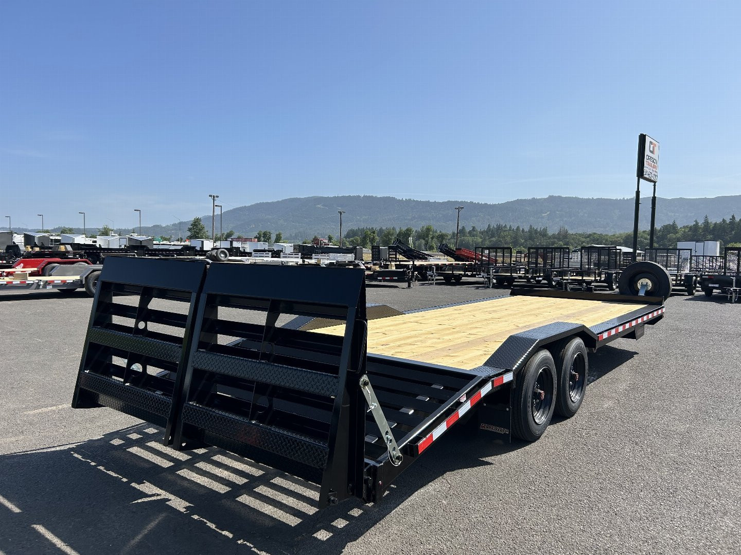 New 2025 Midsota 8.5X24 Flatbed Equipment Trailer 17.6K GVWR