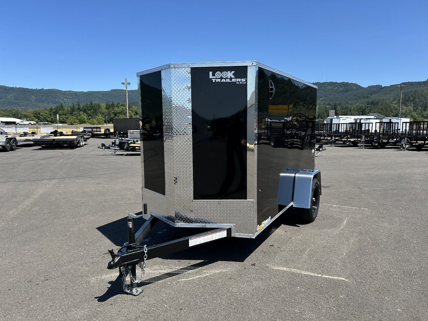 New 2025 Look 5X10 DLX Enclosed Cargo Trailer with Rear Ramp Door 3K GVWR