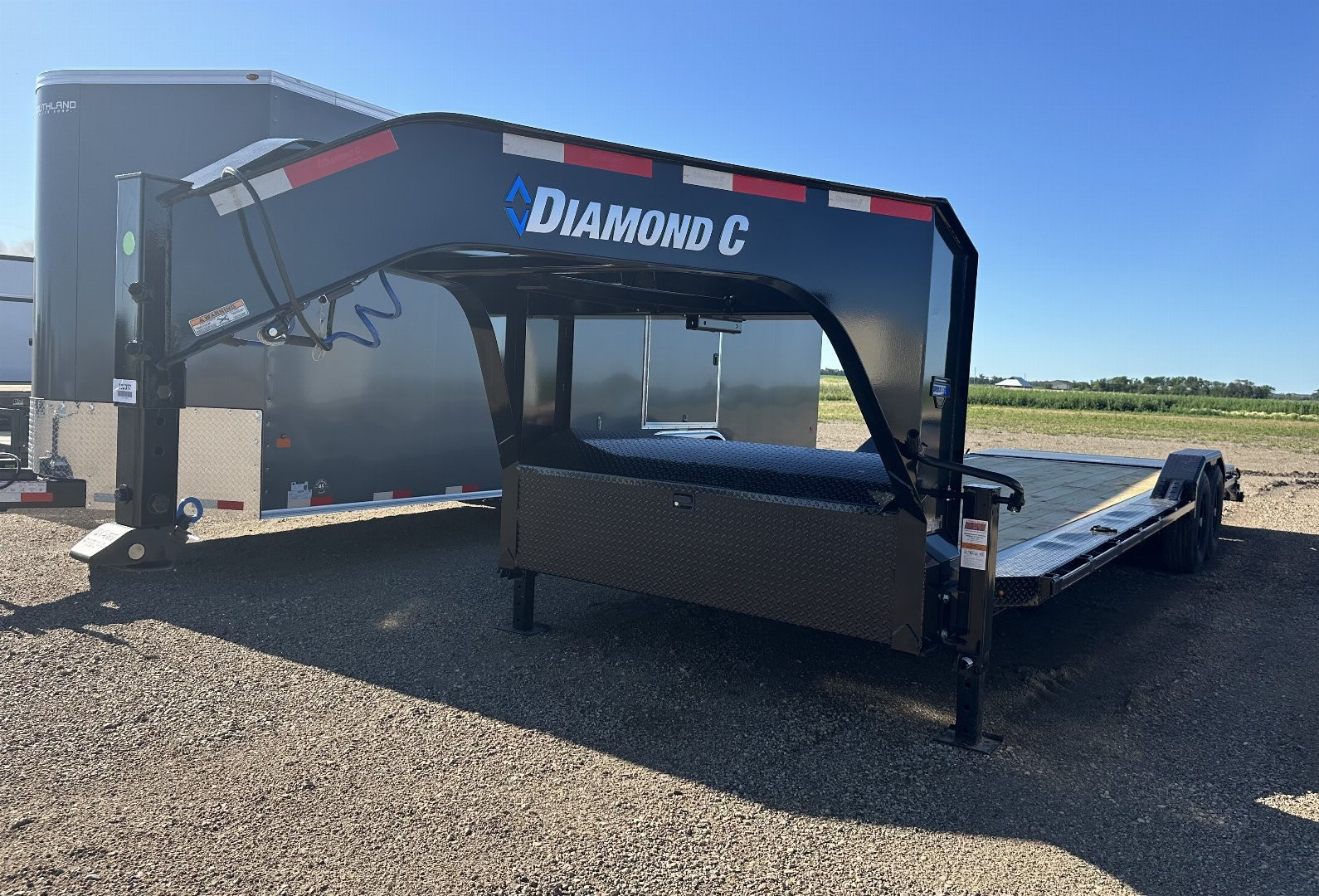 New 2025 Diamond C Trailers LPX207 Gooseneck Flatbed Trailer