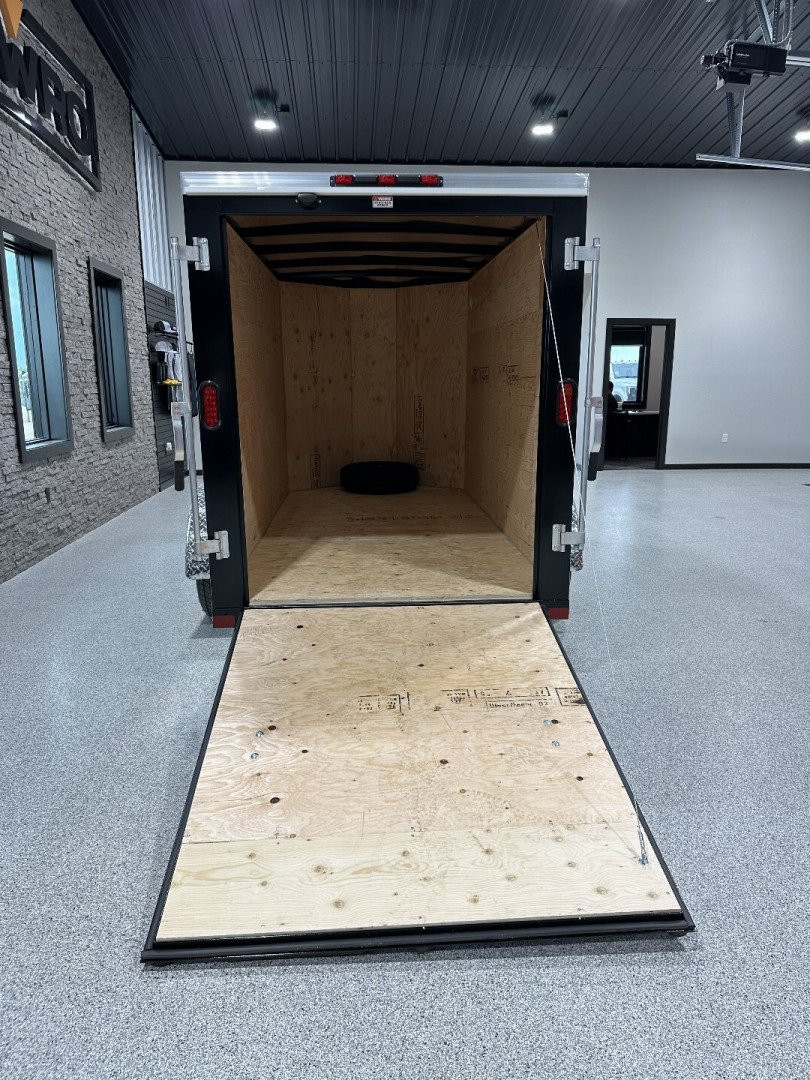 New 2026 Southland Trailers lchs29-512v-64 r Cargo / Enclosed Trailer